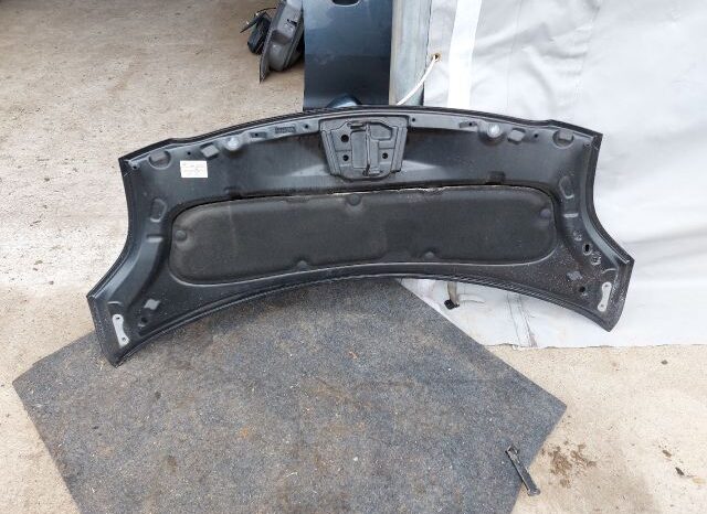 
								TOYOTA Motorháztető full									