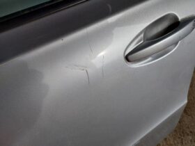 PEUGEOT Bal első Ajtó (Részeivel)