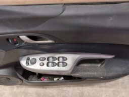 
										HONDA Jobb első Ajtó (Részeivel) full									