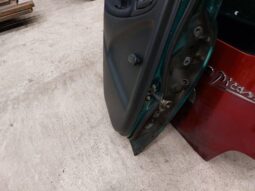 
										TOYOTA Bal hátsó Ajtó (Részeivel) full									