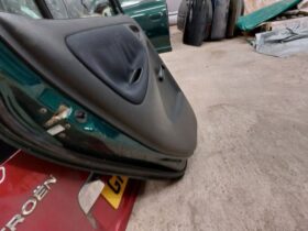 TOYOTA Bal hátsó Ajtó (Részeivel)