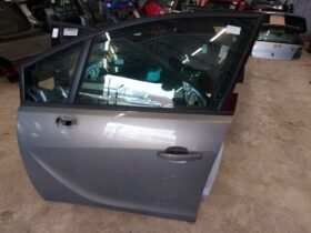 OPEL Bal első Ajtó (Részeivel)