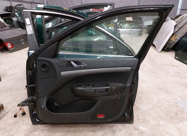 
								SKODA Jobb első Ajtó (Részeivel) full									