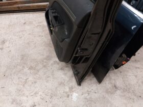 SKODA Jobb első Ajtó (Részeivel)