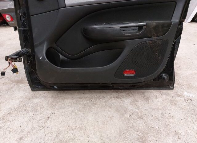 
								SKODA Jobb első Ajtó (Részeivel) full									