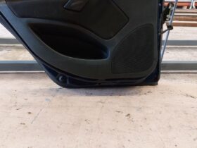 SKODA Bal hátsó Ajtó (Részeivel)