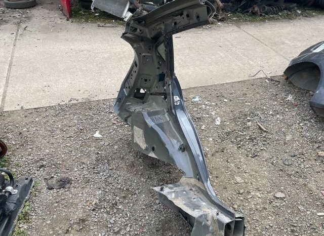 
								FORD Bal hátsó Negyed Karosszéria Csomag full									