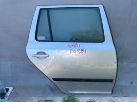 SKODA Jobb hátsó Ajtó (Részeivel)