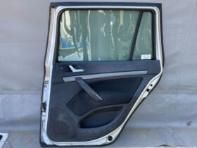SKODA Jobb hátsó Ajtó (Részeivel)