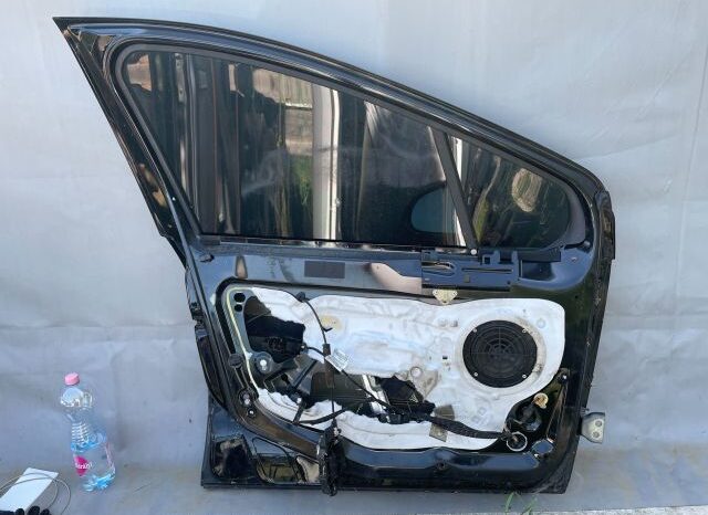 
								PEUGEOT Bal első Ajtó (Részeivel) full									