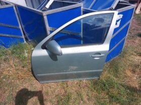 SKODA Bal első Ajtó (Részeivel)