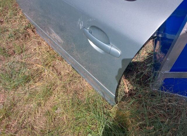 
								SKODA Bal első Ajtó (Részeivel) full									