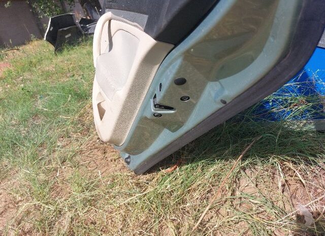 
								SKODA Jobb hátsó Ajtó (Részeivel) full									