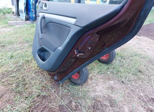 
								SKODA Jobb hátsó Ajtó (Részeivel) full									