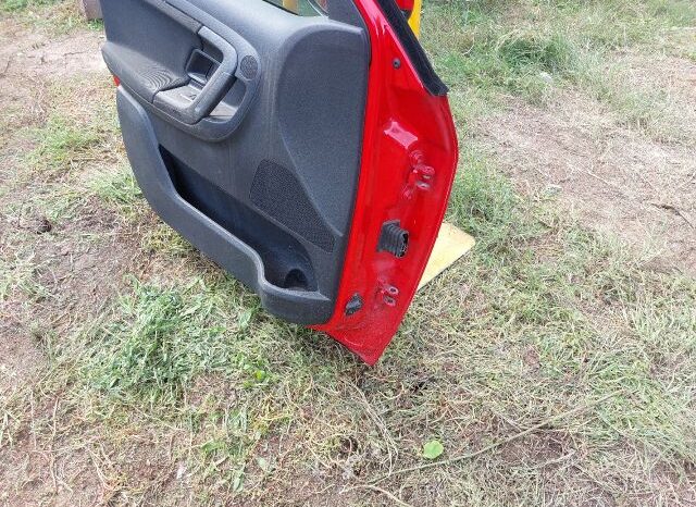 
								SKODA Bal első Ajtó (Részeivel) full									