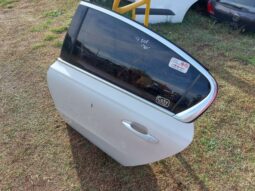 
										PEUGEOT Bal hátsó Ajtó (Részeivel) full									