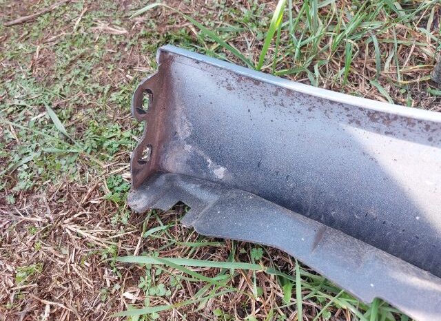 
								RENAULT Jobb első Sárvédő full									