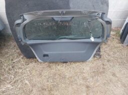 
										TOYOTA Csomagtérajtó (Részeivel) full									