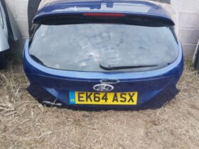 FORD Csomagtérajtó (Részeivel)