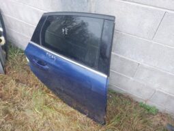 
										FORD Jobb hátsó Ajtó (Részeivel) full									