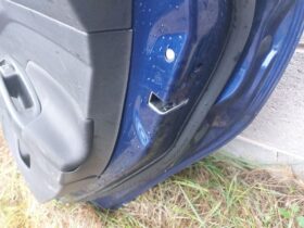 FORD Jobb hátsó Ajtó (Részeivel)