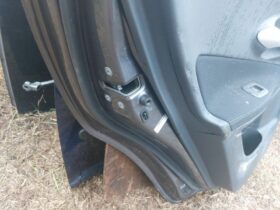 TOYOTA Bal hátsó Ajtó (Részeivel)