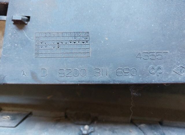 
								RENAULT Első Lökhárító (Részeivel) full									