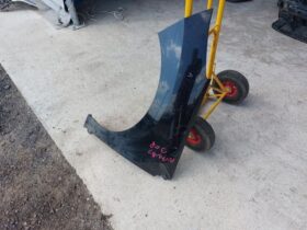 PEUGEOT Bal első Sárvédő