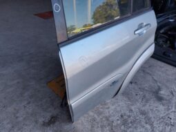 
										TOYOTA Bal hátsó Ajtó (Részeivel) full									