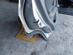 
										TOYOTA Bal hátsó Ajtó (Részeivel) full									