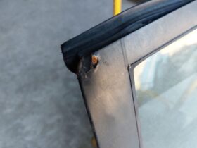 TOYOTA Bal hátsó Ajtó (Részeivel)