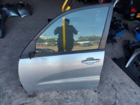 TOYOTA Bal első Ajtó (Részeivel)
