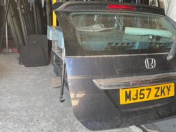 
										HONDA Csomagtérajtó (Részeivel) full									