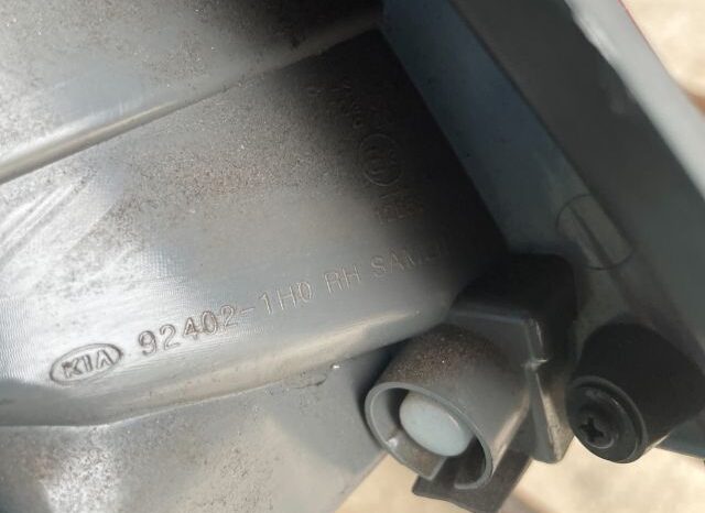 
								KIA Jobb Hátsó Lámpa full									