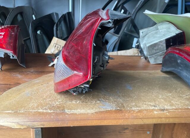 
								KIA Jobb Hátsó Lámpa full									