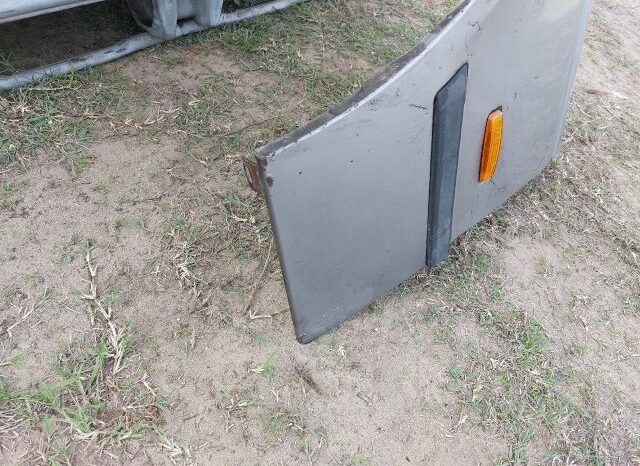 
								BMW Bal első Sárvédő full									