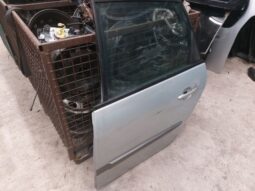 
										RENAULT Bal hátsó Ajtó (Részeivel) full									