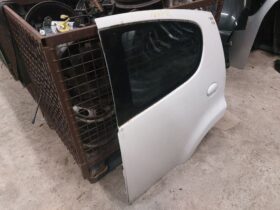 CITROËN Bal hátsó Ajtó (Részeivel)