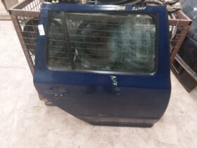 SKODA Jobb hátsó Ajtó (Részeivel)