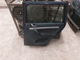 SKODA Jobb hátsó Ajtó (Részeivel)