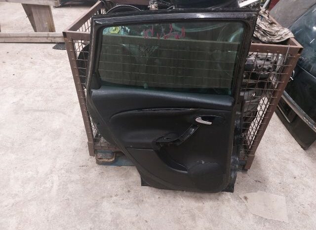 
								SEAT Bal hátsó Ajtó (Részeivel) full									