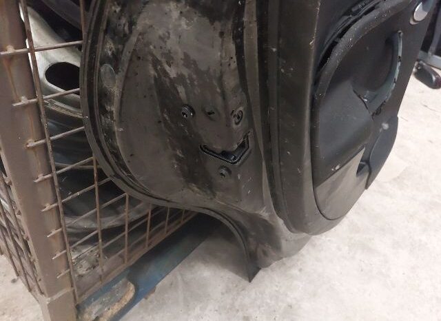 
								SEAT Bal hátsó Ajtó (Részeivel) full									