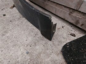 AUDI Jobb első Sárvédő