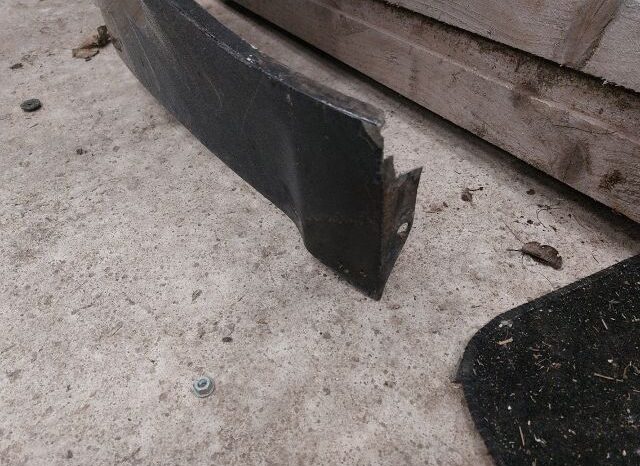 
								AUDI Jobb első Sárvédő full									