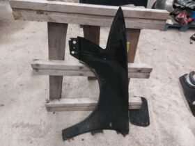 AUDI Jobb első Sárvédő