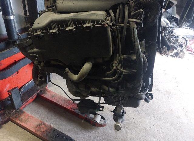 
								PEUGEOT Komplett Motor (Segédberendezésekkel) full									