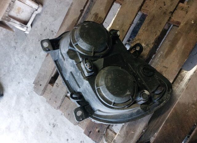 
								FIAT Jobb Fényszóró full									
