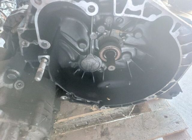 
								SUZUKI Váltó (Mechanikus) full									