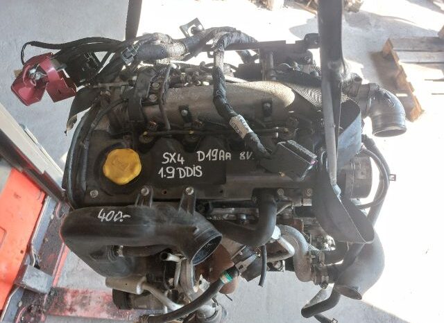
								SUZUKI Komplett Motor (Segédberendezésekkel) full									