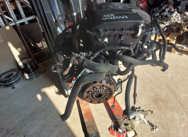 
								TOYOTA Komplett Motor (Segédberendezésekkel) full									